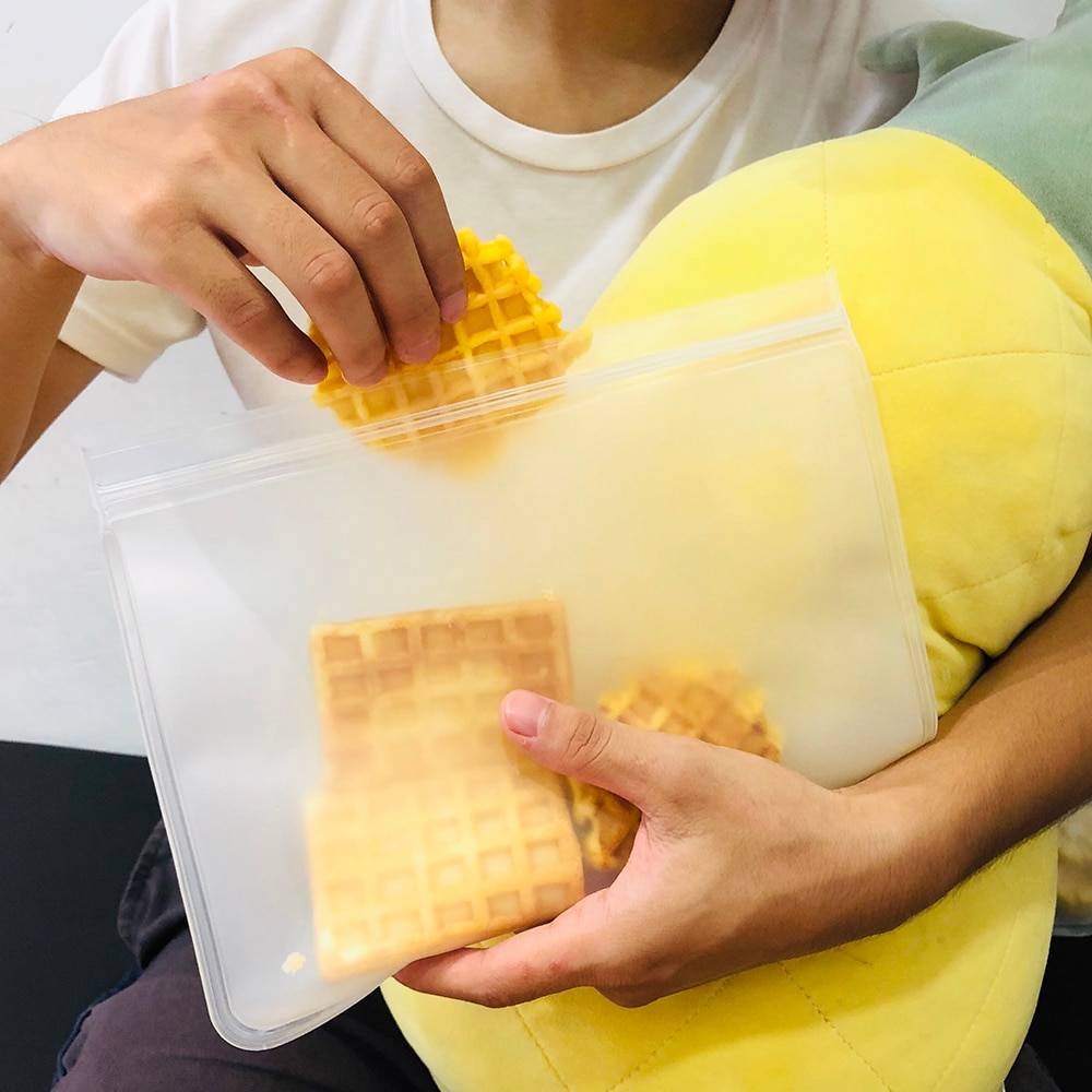 Reusable Leakproof Silicone Ziplock Food Bag Baby & Kid Feeding Kitchen Essentials Reusable Leakproof Silicone Ziplock Food Bag Baby & Kid Feeding Kitchen Essentials